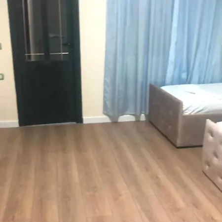 酒店 Caushi Vlorë